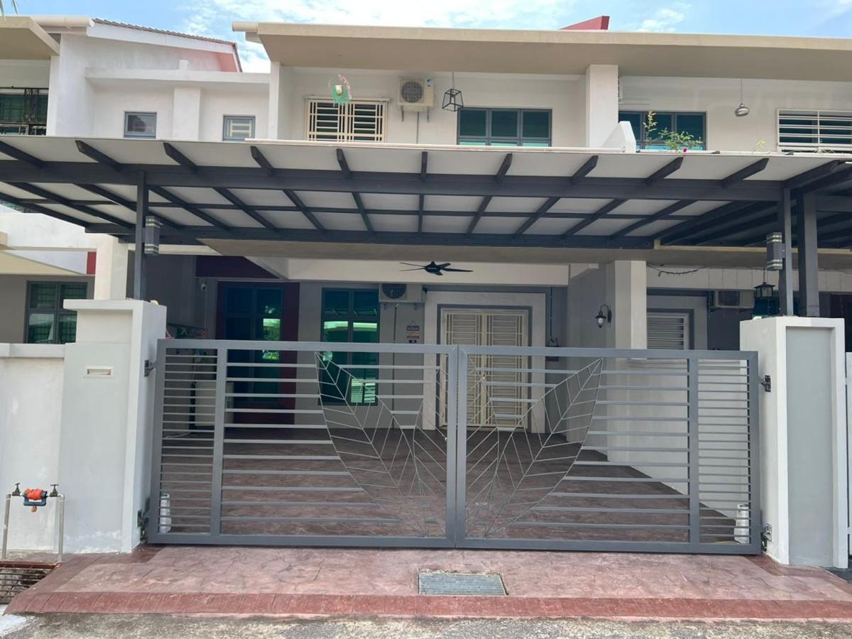 El Homestay Melaka Exteriör bild